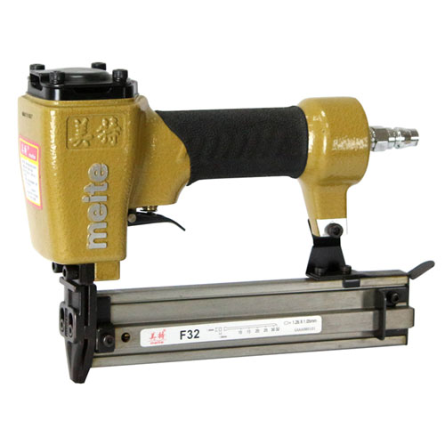 BRAD NAILER